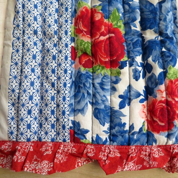 The Pioneer Woman Heritage Floral Standard Quilted Sham Set 20"x26" Cotton - Picture 4 of 13